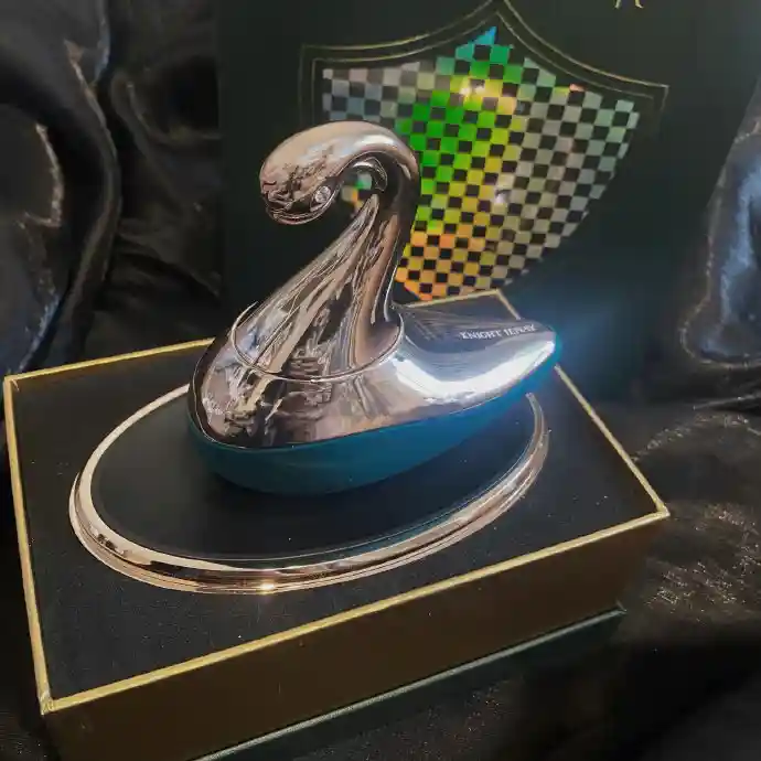 情趣界爱马仕：骑士贞妮·灵与肉