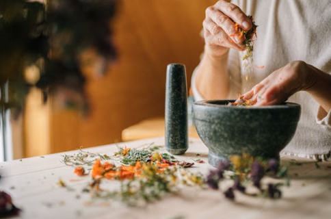 早蟹总复发？可能是肾阳亏虚没调对！主任药师详解伊木萨克片